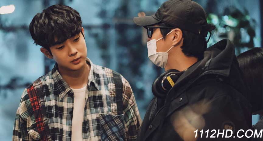 Let Me Be Your Knight (2021) 