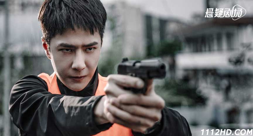  Being a Hero ฮีโร่ ล่าทรชน